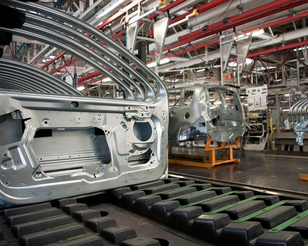 Otomotiv ve Ulaşım Endüstrilerinde Sac Metalin Çeşitliliğini Keşfetmek | Mollaoğlu Sac ve Yapısal Çelik Sanayi Ticaret A.Ş.